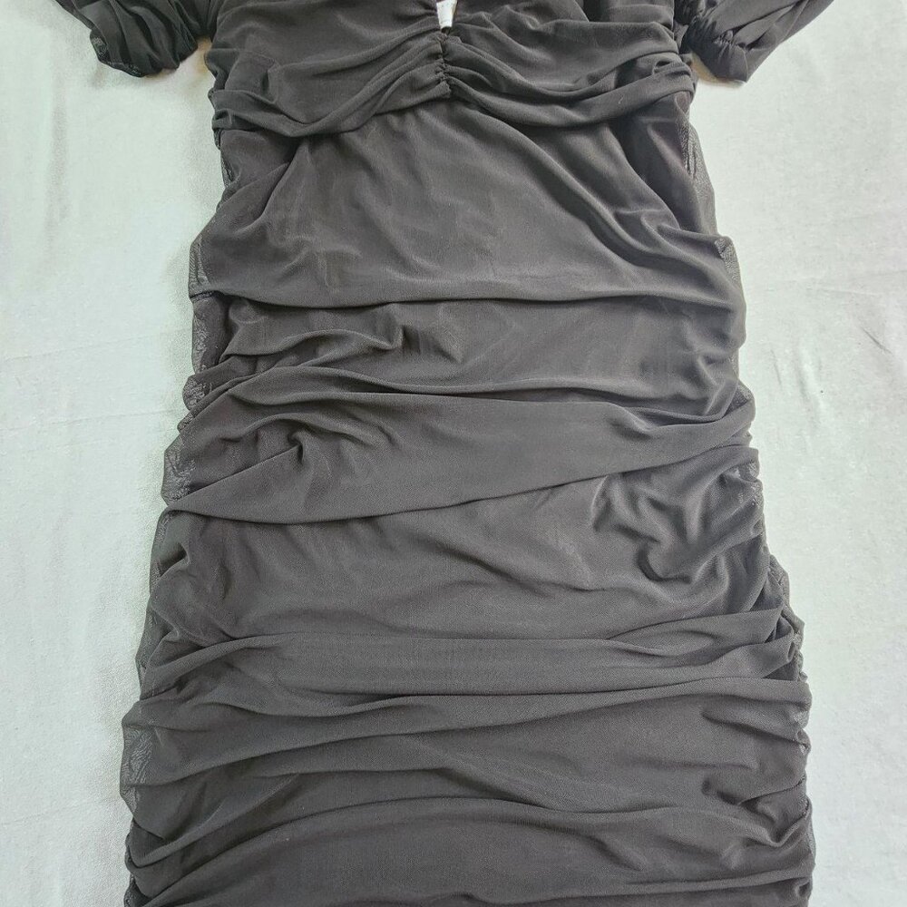 Black Off-Shoulder Bodycon Dress